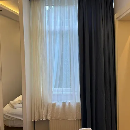 Mecidiyekoy Kule Апартаменты Стамбул
